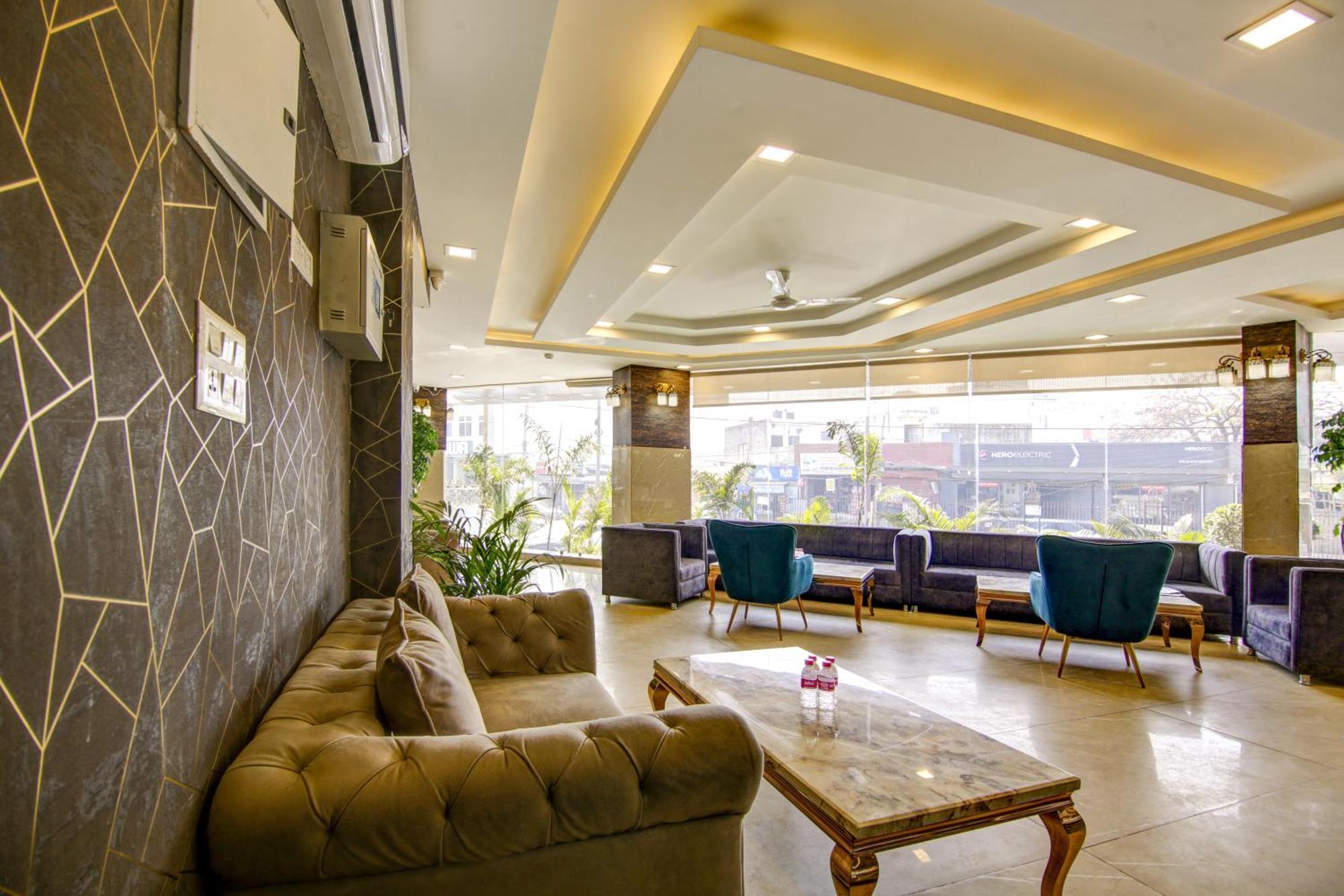 Hotel Prithvi-Raj Near Delhi Airport Neu-Delhi Exterior foto