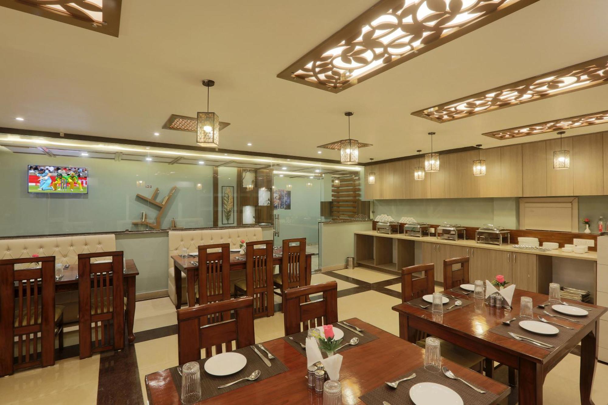 Hotel Prithvi-Raj Near Delhi Airport Neu-Delhi Exterior foto